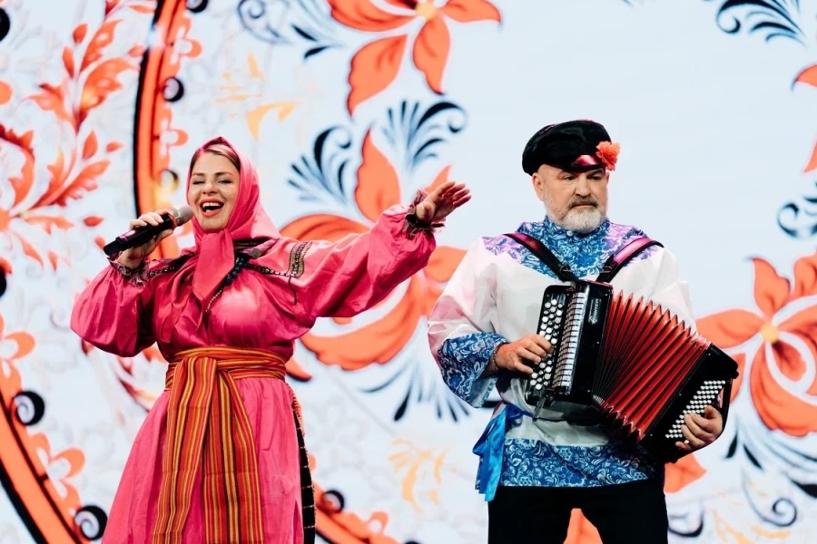 Russian Customs and Traditions That Every International Student Should Know